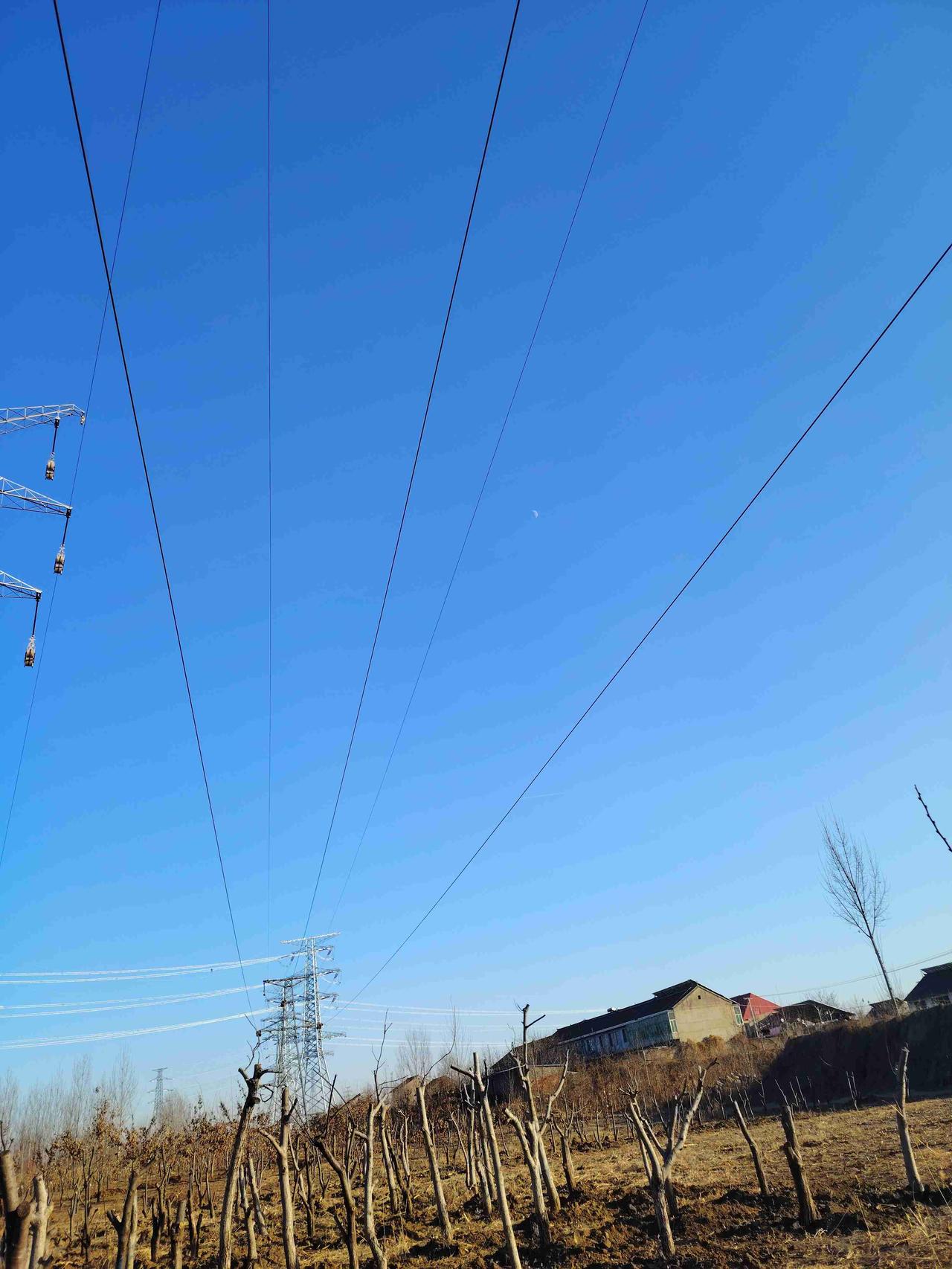 带定位晒今日生活 带定位晒今日生活 
今天柯桥阳光正好，是个大晴天。站在日光里，