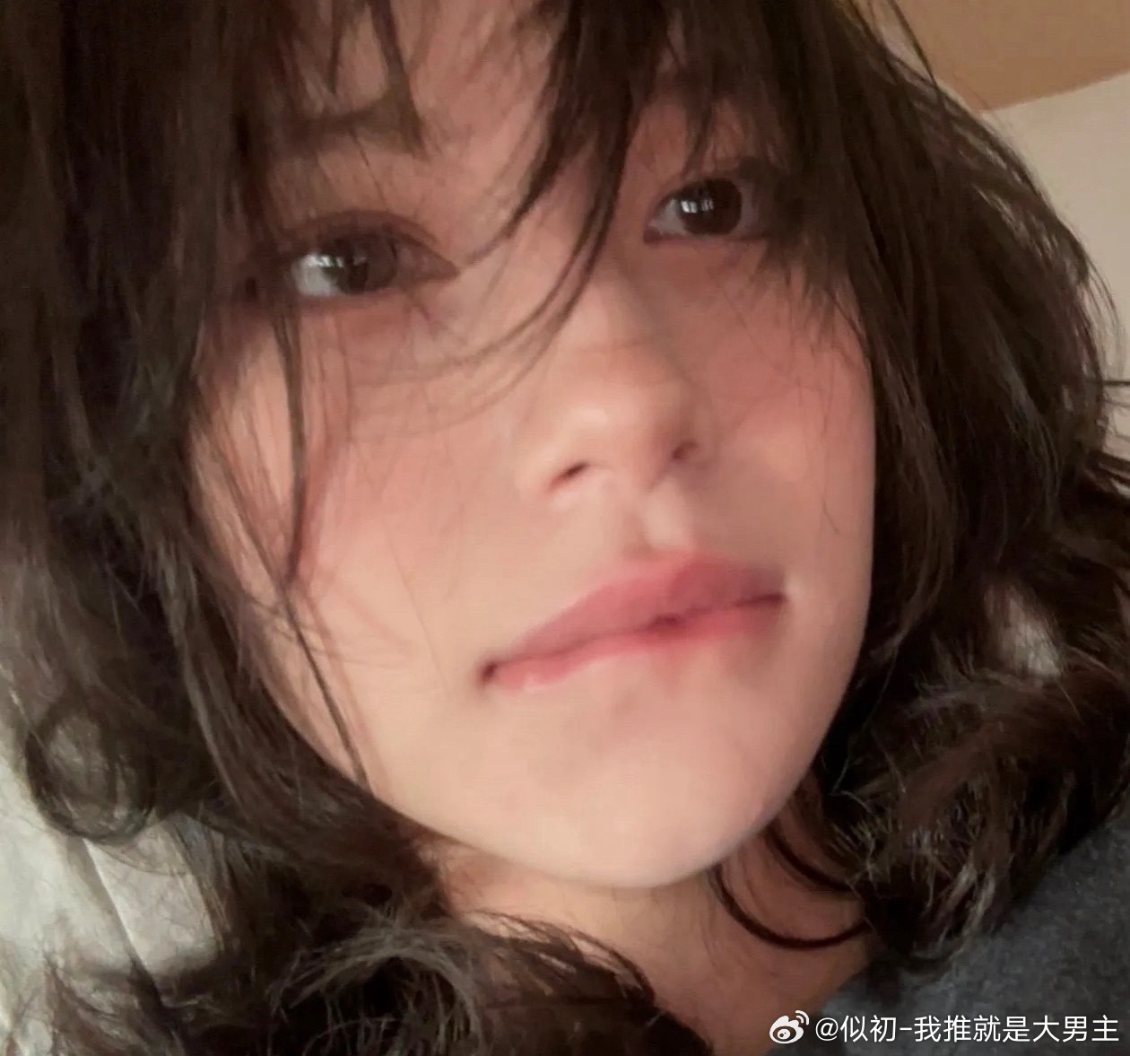 氛围感头像  ins风头像  文艺头像  女生头像 