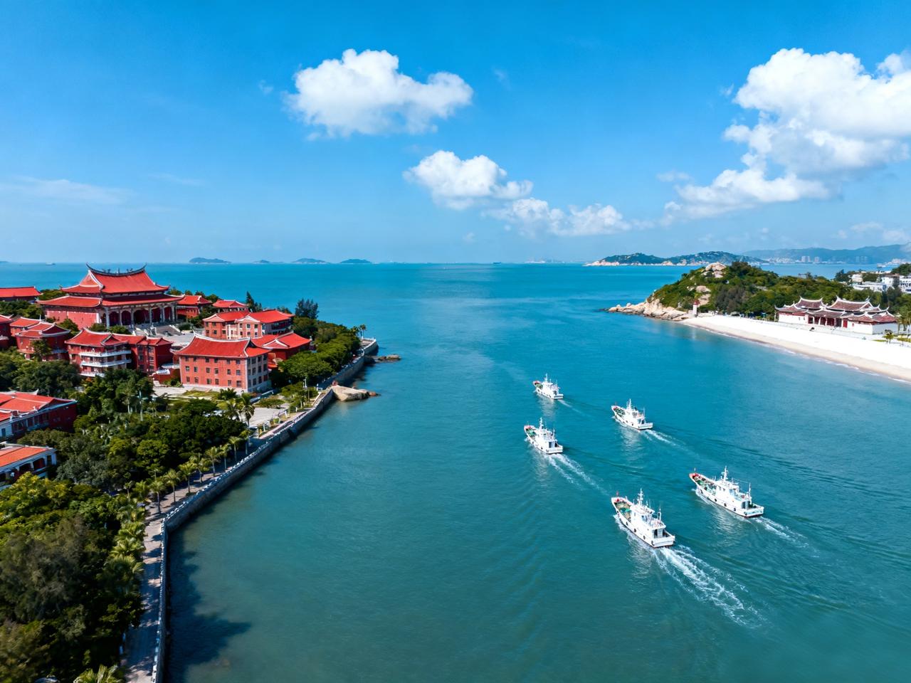 郑丽文疾呼“两岸无事，台海稳则亚太稳”

11月17日这天，郑丽文在脸书平台发声