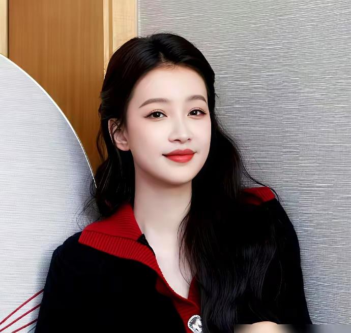 孙怡直接开怼：“我在家还抠脚呢，候场踩个椅子怎么了！”
这事闹得还挺大。
今年四