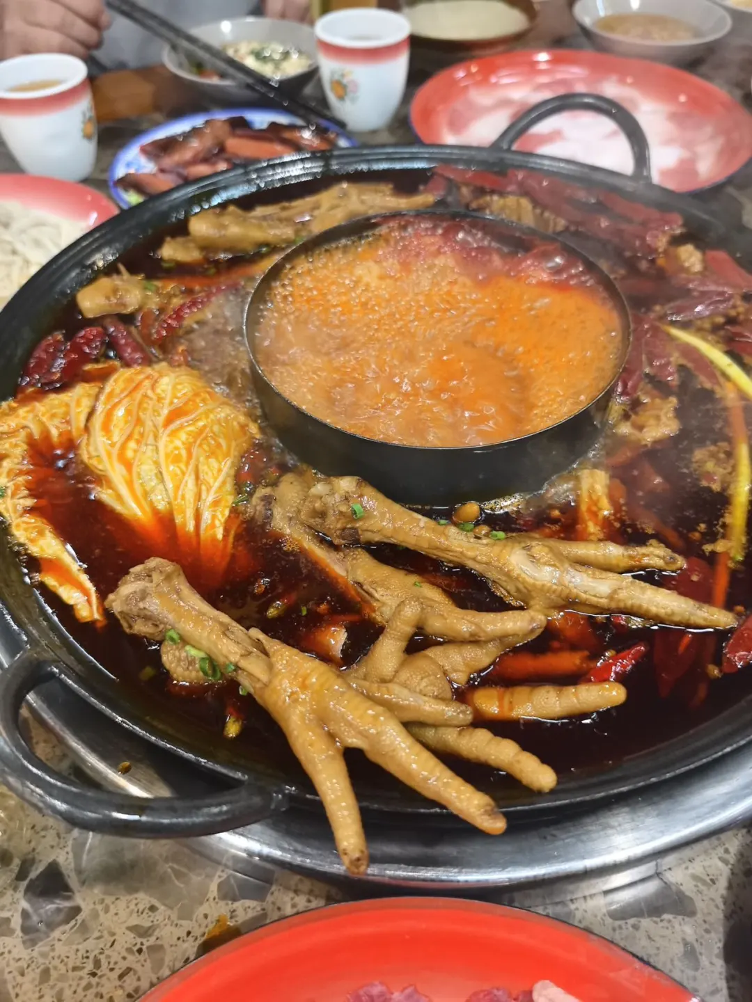 开了两代人的成都社区火锅店！本地人常去！