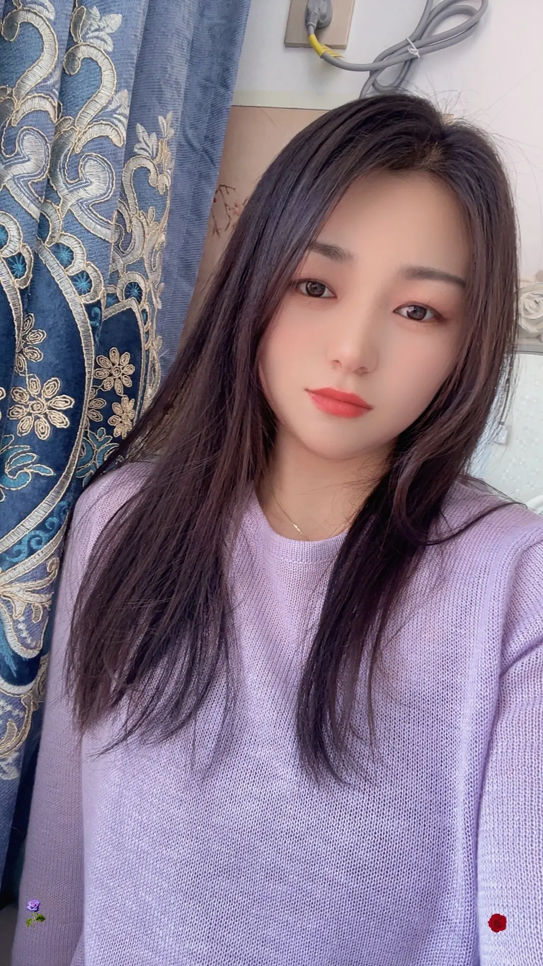 今天的风，像极了生活 ， 推着你向前， 来不及回头！