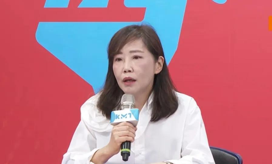 针对赖清德无法窜访斯威士兰，国民党文传会主委尹乃菁今晚（4月21日）声称：“对此