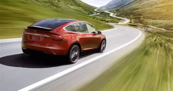 禁止默认单踏板刹停！我国乘用车制动新规2026年正式实施：特斯拉回应