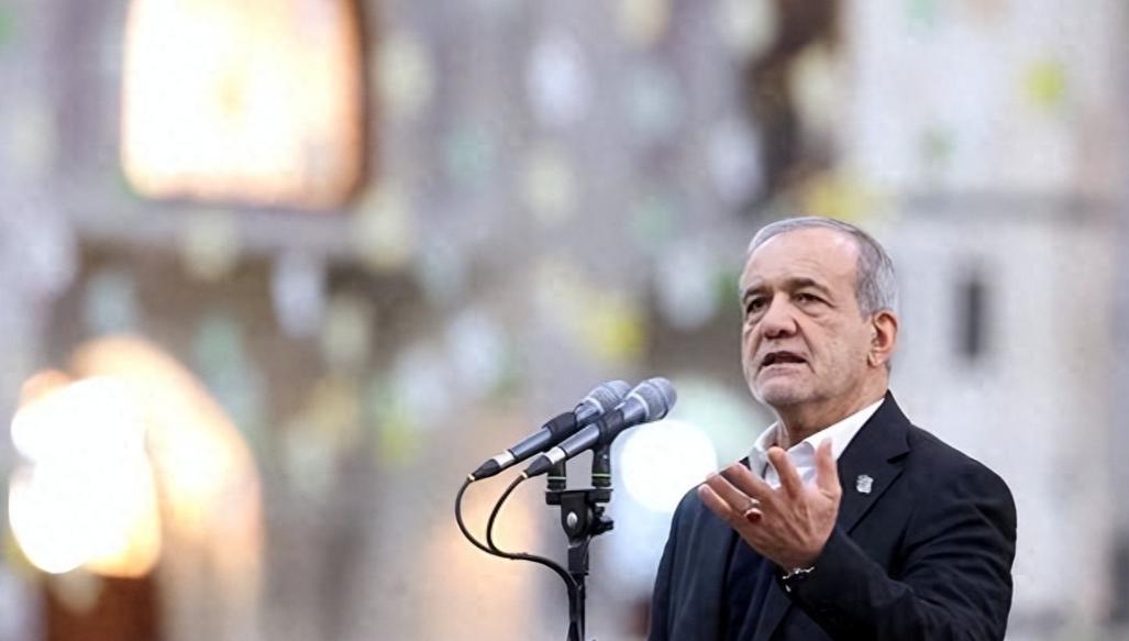 以色列第14频道突然爆出一个大料，说伊朗的情报部门截获了一段总统佩泽希齐扬和革命