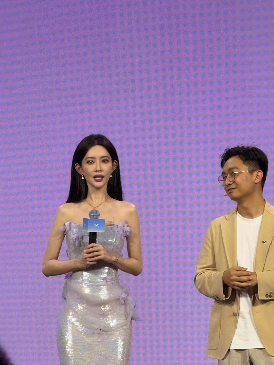 原图直出的孟子义 精致的像个小手办一样[awsl] ​​​