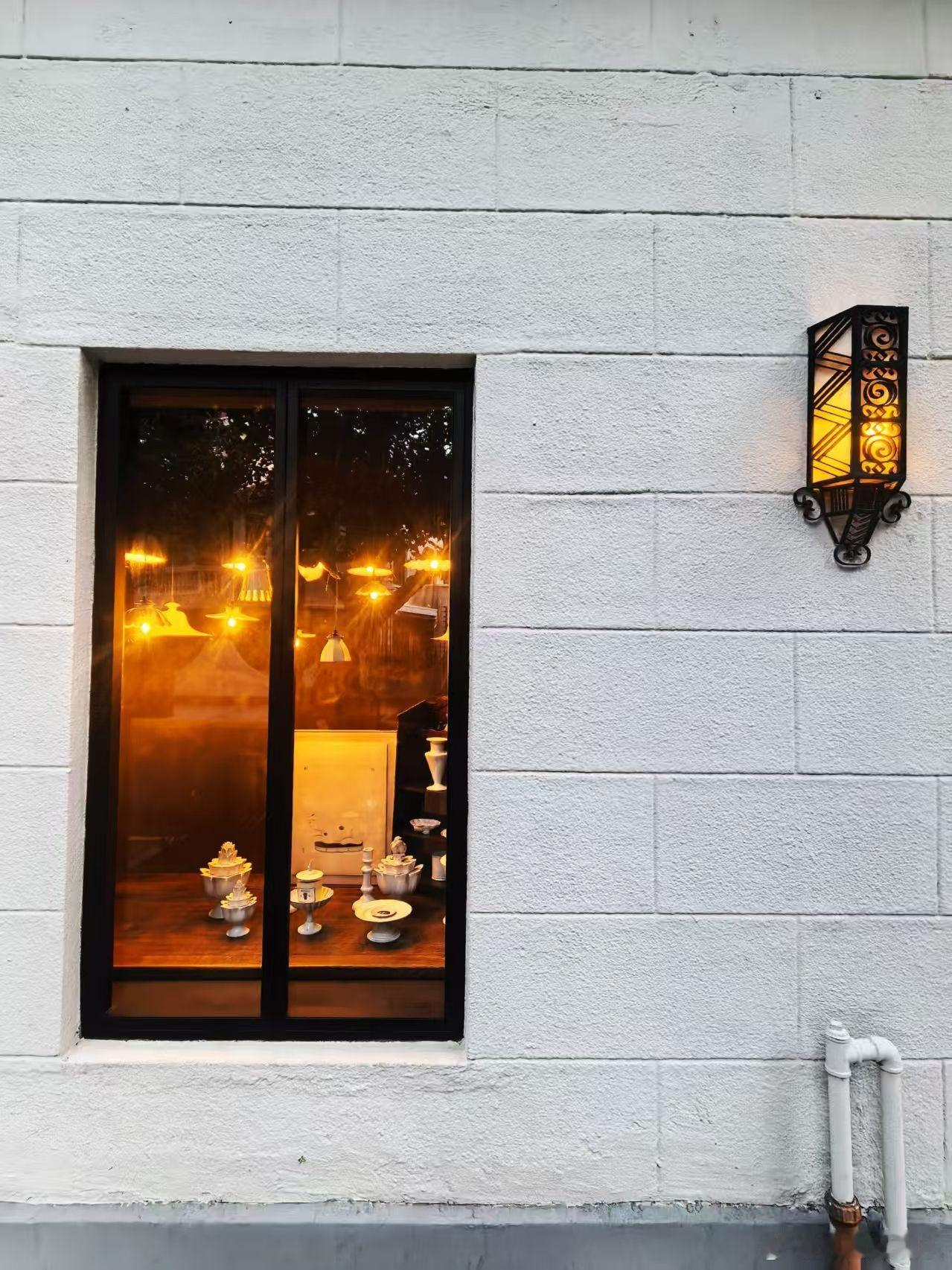 被郭晓婷的镜头治愈到【郭晓婷现身上海影展活动现场致辞】备受期待的“看世界·看见你