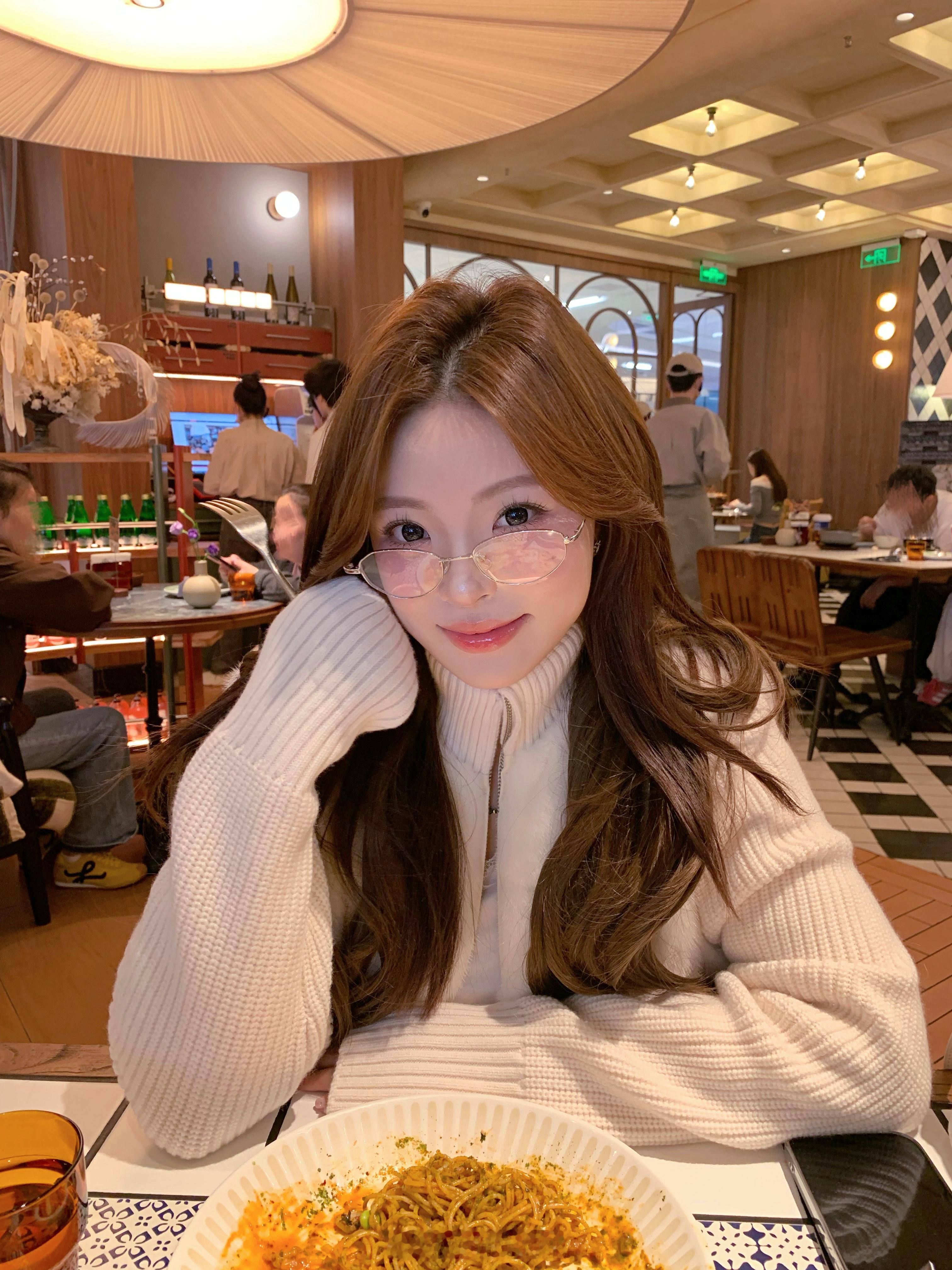 特别喜欢闻小猫的jio是什么毛病 ​​​