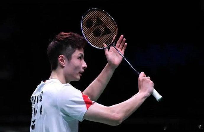 世锦赛国羽男单全部出局 从21比13到21比23再到11比21，李诗沣高开低走，