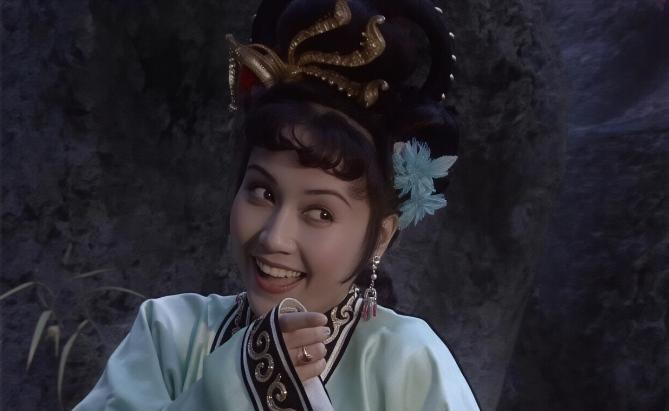 魏慧丽 ：一个同时让猪八戒、曹老板、及时雨宋公明不能自拔的女人。

86版《西游