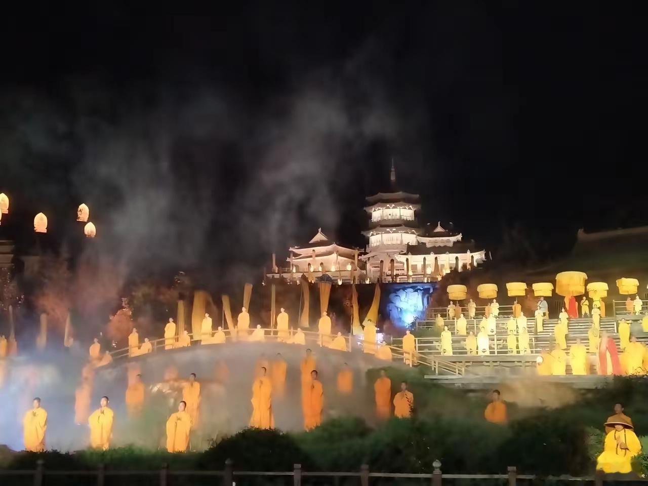 中美贸易战最坏的结果有两种，一是中美爆发战争，而且是美军挑衅引发的。二是中美贸彻