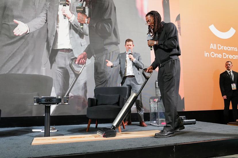 追觅洗地机闪耀CES 2026：罗斯点赞，全球媒体与用户高度评价