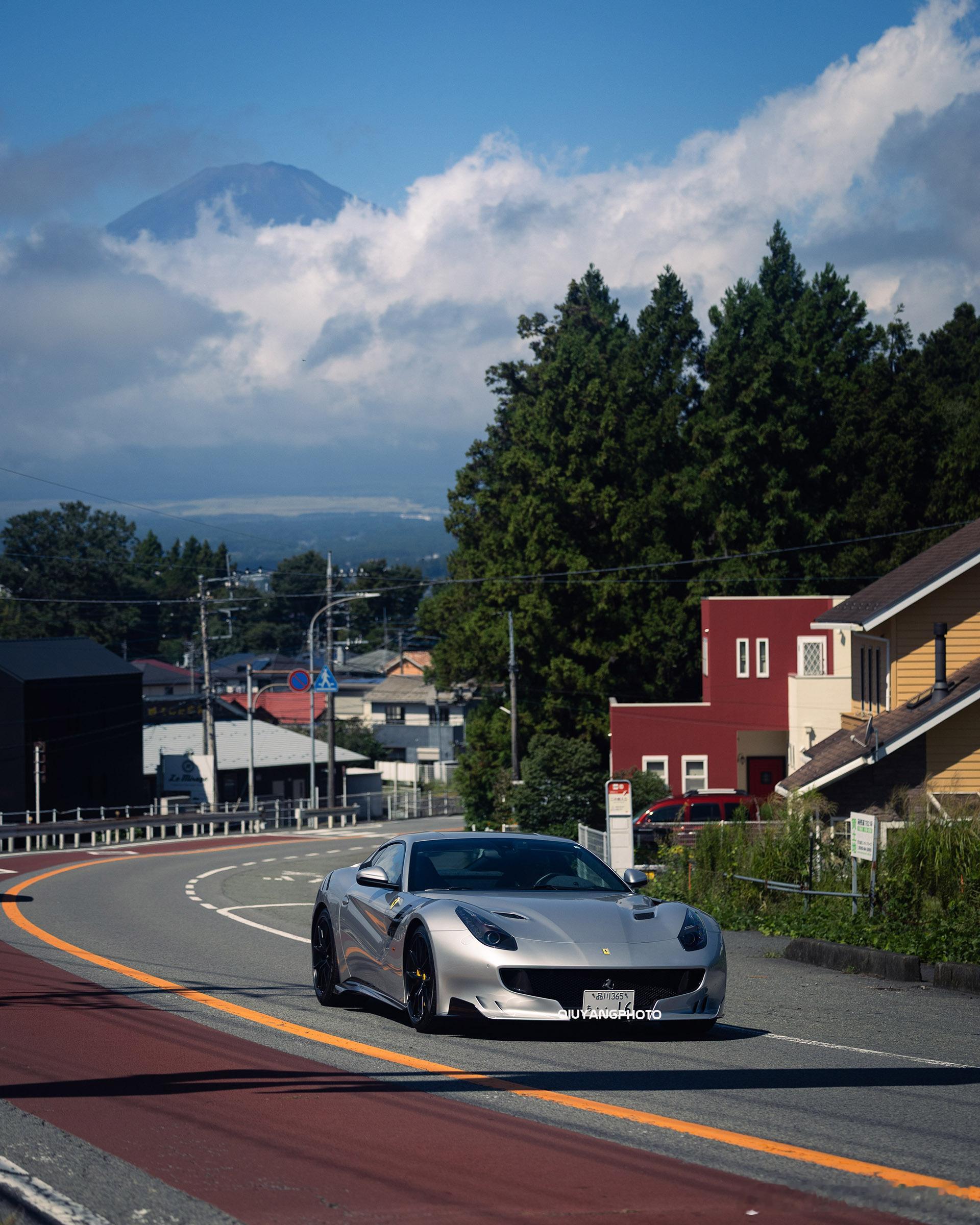 多彩法拉利与富士山 cars01豪车拍 御殿场往箱根去的一段山路之上[二哈][柯