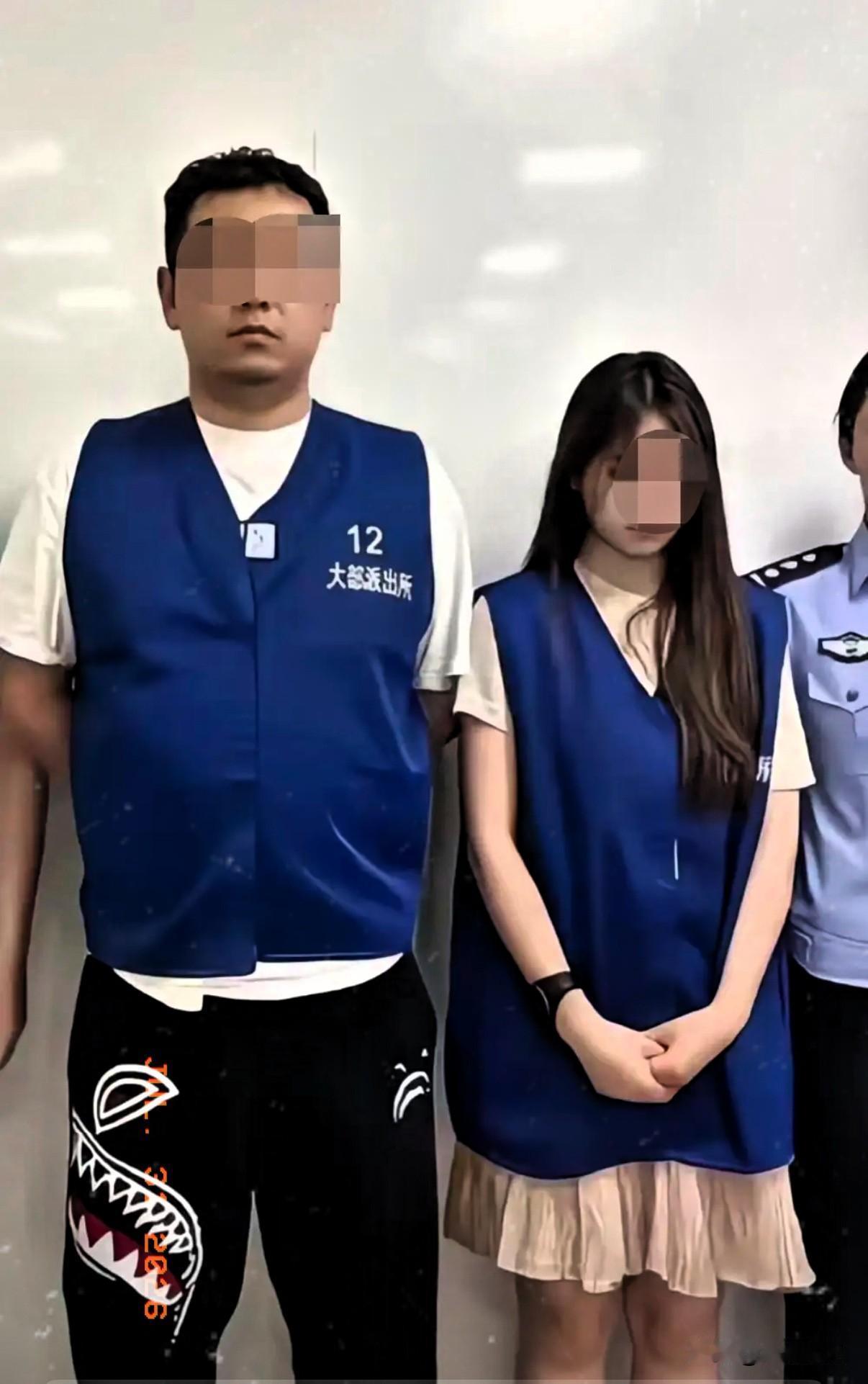 近日宁波夫妻当街砸瓜伤人事件刷屏
7月29日北仑公安官方通报
涉事夫妻因殴打他人