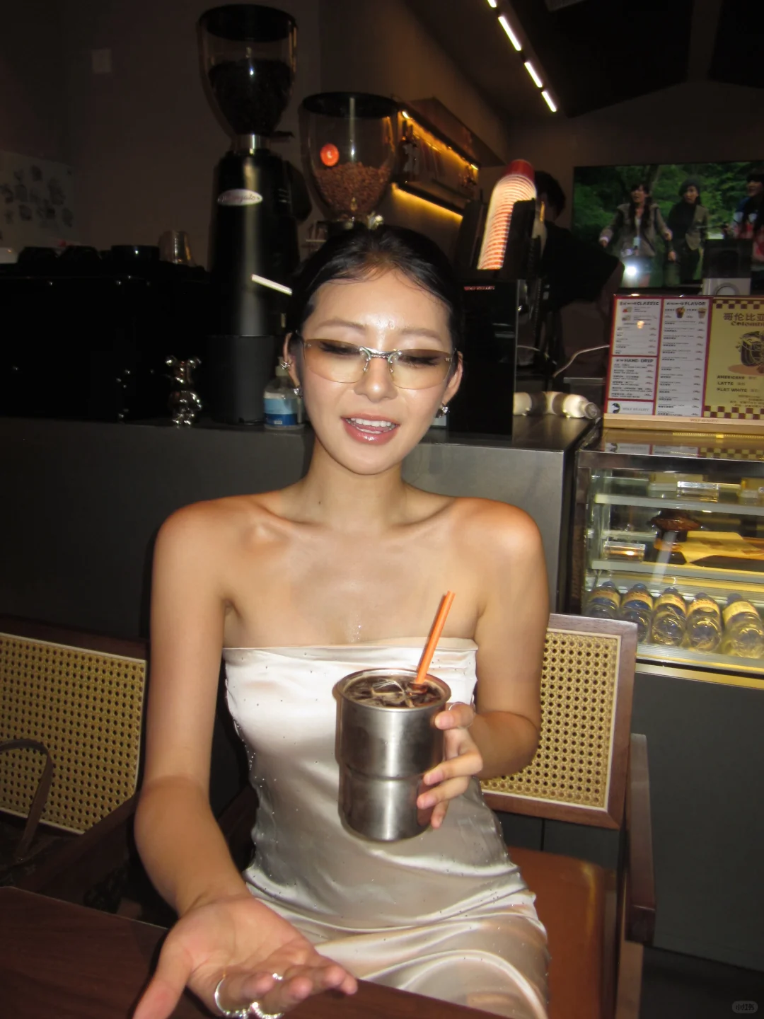 漂亮姐姐请你吃饭好吗？