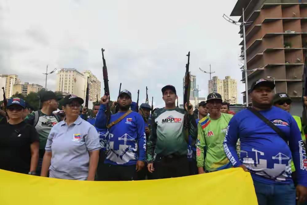 马杜罗只有依靠人民了。