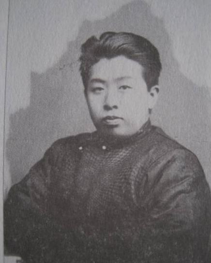 张作霖这一辈子有八个孩子，但是其中有一名孩子让张作霖非常厌恶，这个孩子1908年