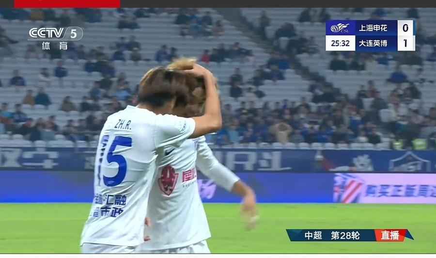 中超冠军烫手？上海申花主场也落后了！
上海海港1-3不敌山东泰山，成都蓉城目前1