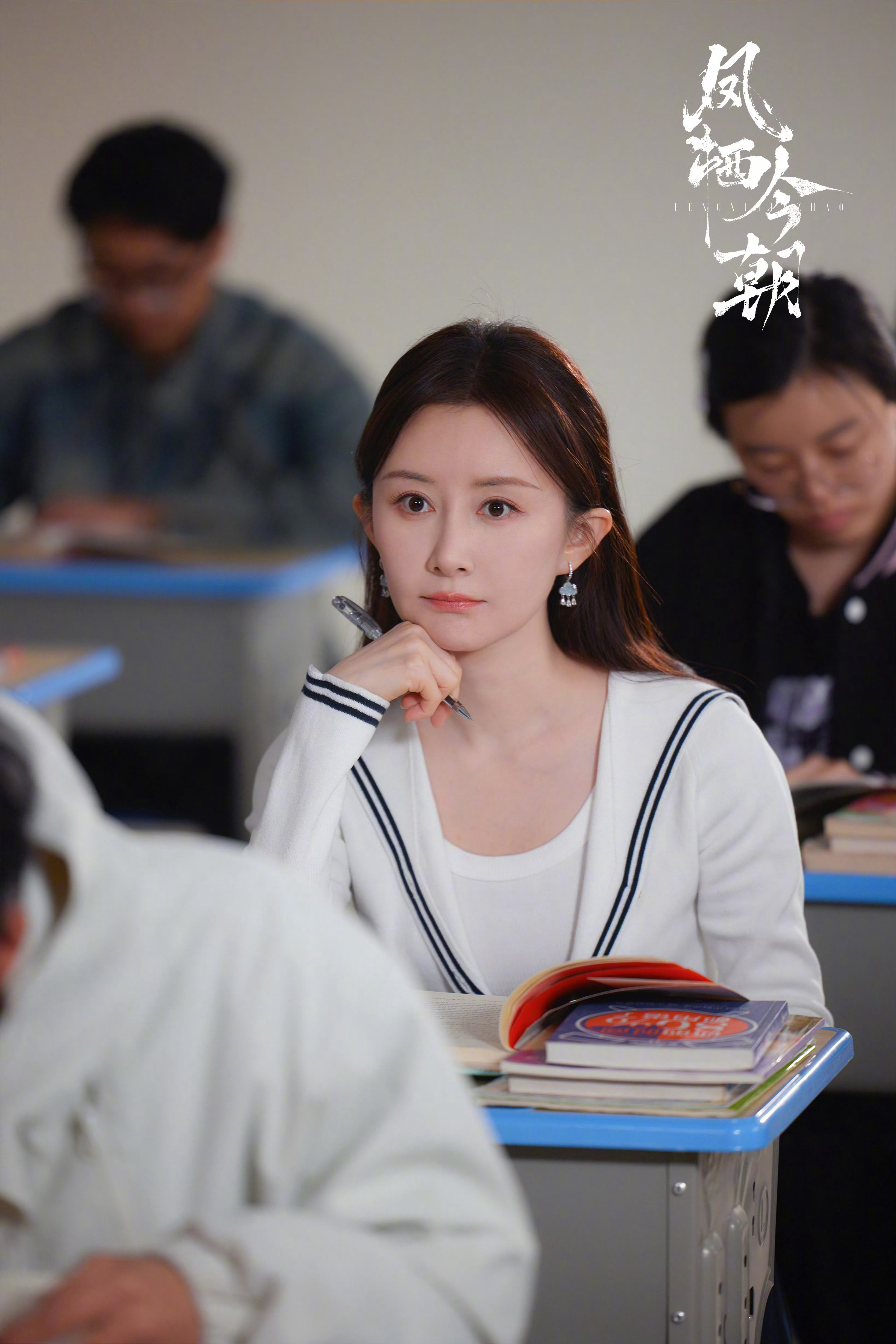 长剧配角 VS 短剧主角，该怎么选？看到舒畅、杨蓉、娄艺潇都去演短剧，突然觉得这
