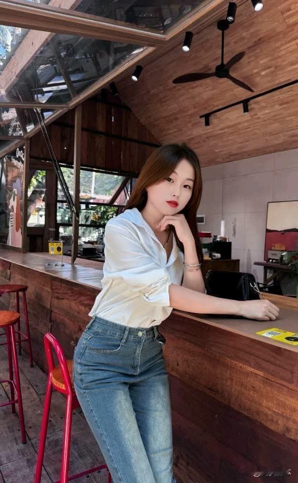 长的好看的人，穿什么都好看你们说是不是