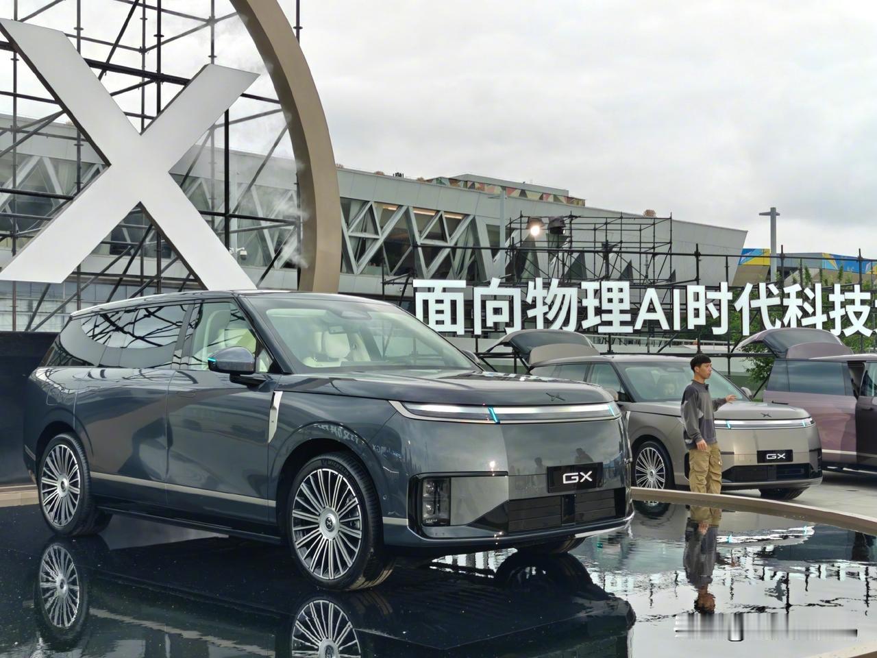 安全这块真是妥妥的底线 。它居然把航空级六重全域安全冗余技术下放了 ，转向、供电