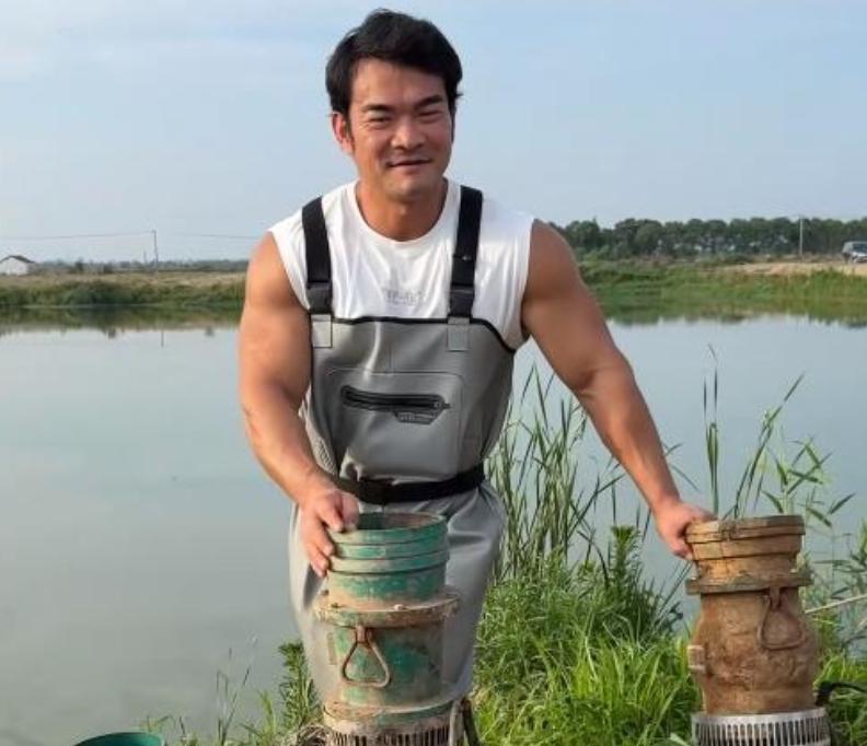 “抽水机抽干的不是鱼塘，是全网的信任！”
 
“人善被人欺，马善被人骑。”这句古