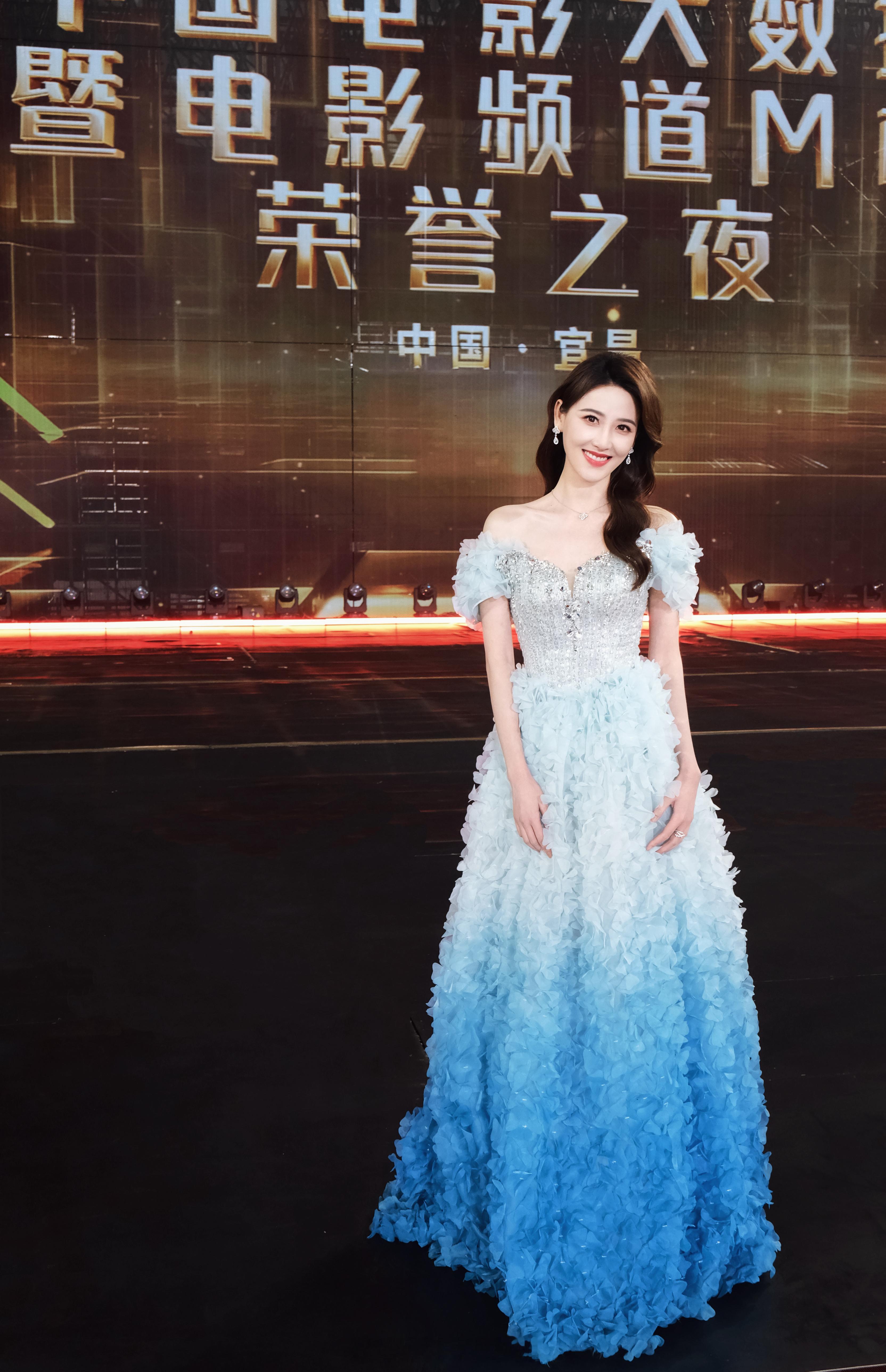 今日“宜”丢图，宜昌很好，下次还来！[心][心][心]2025中国电影大数据荣誉