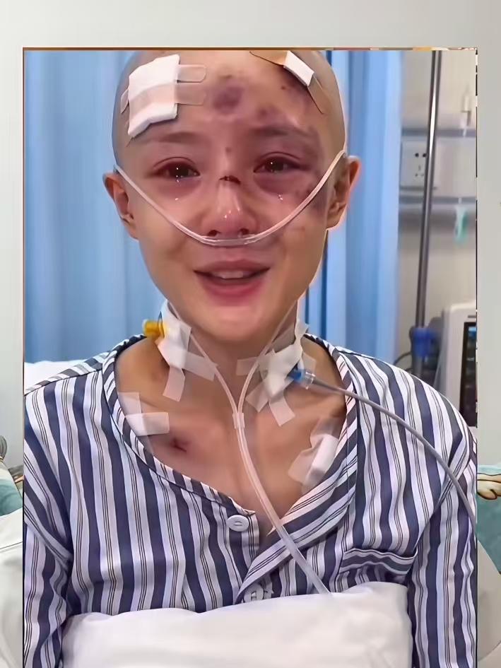 四川广安的一个25岁女孩，本来应该最肆意的时候，和朋友逛街、吃饭、拍照，把日子过