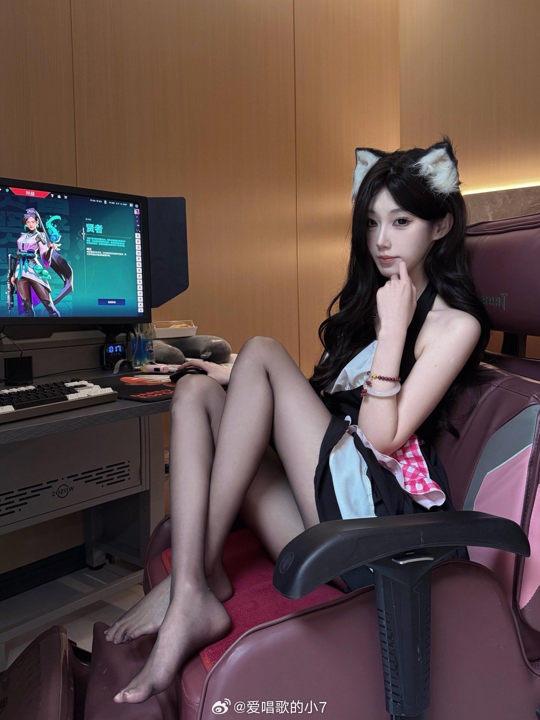 你总是问我你和无畏契约哪个重要但是无畏契约就不会这么问我 