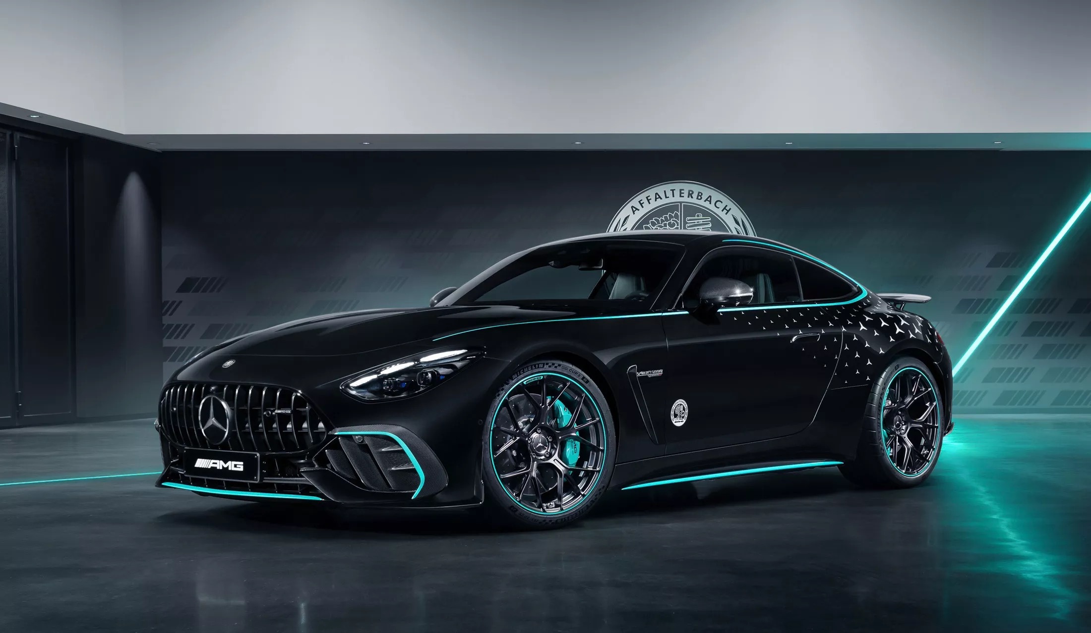 梅赛德斯AMG GT63 Pro 4 Matic+“Motorsport Col