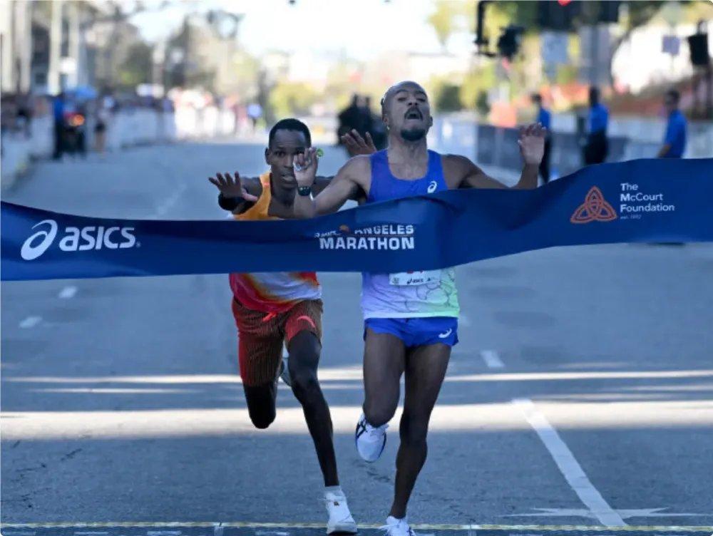 你根本就想不到，也几乎超出所有人的预料。3月8日，洛杉矶马拉松终点线上上演的0.