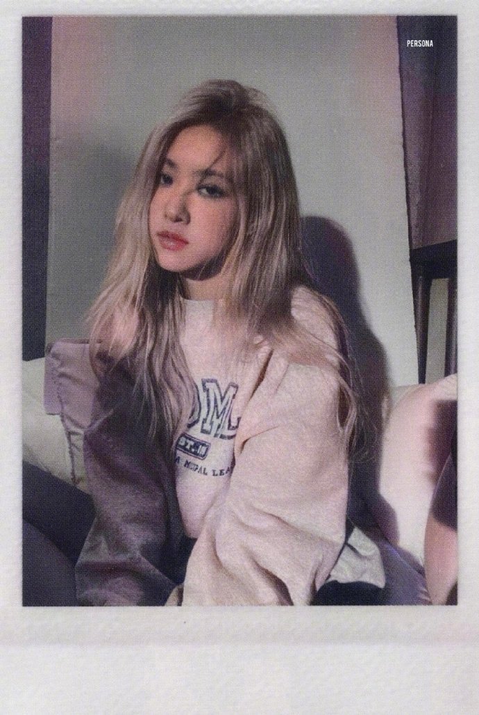 Rosé 朴彩英  分享一组氛围感胶片 