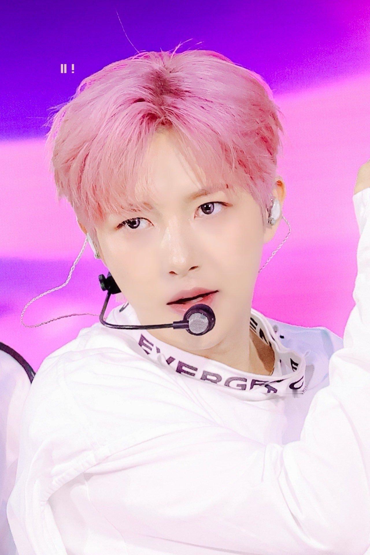 NCTDREAM演唱会 启德黄仁俊[超话]嗯 无论在哪儿开 舞台期待黄仁俊准没错