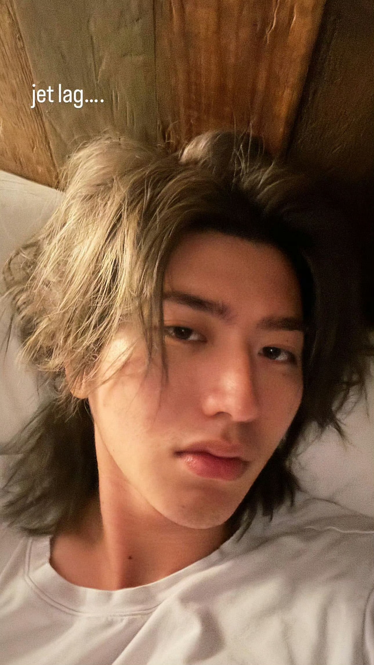 神也有情绪，也想撒娇！蔡徐坤更新快拍。[捂嘴哭] ​​​