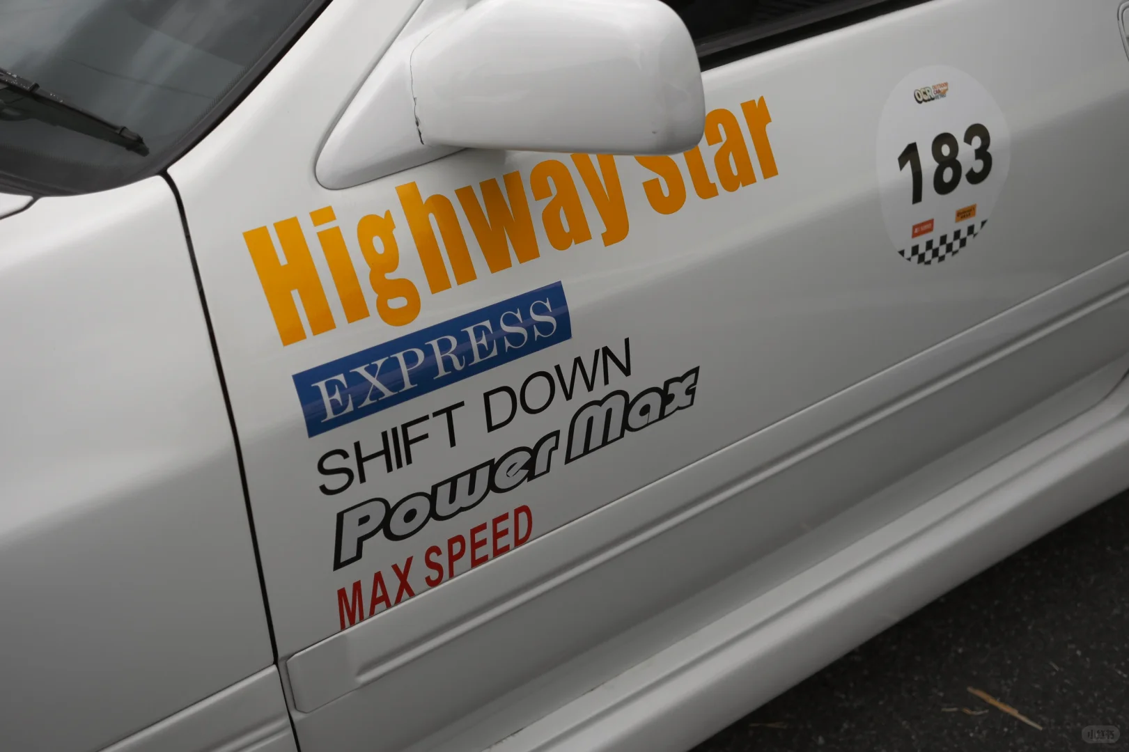 一些好看的车贴