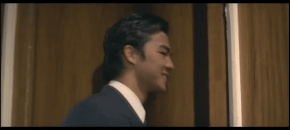 1969年电影《死角》里的狄龙，那一抹充满少年气的笑容。 ​​​