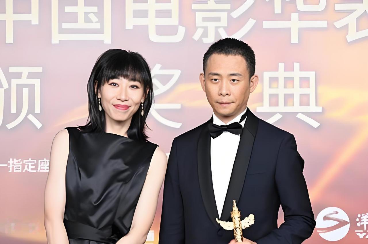 张译旁边的美女，叫什么来着？演技好，唱的也好。
