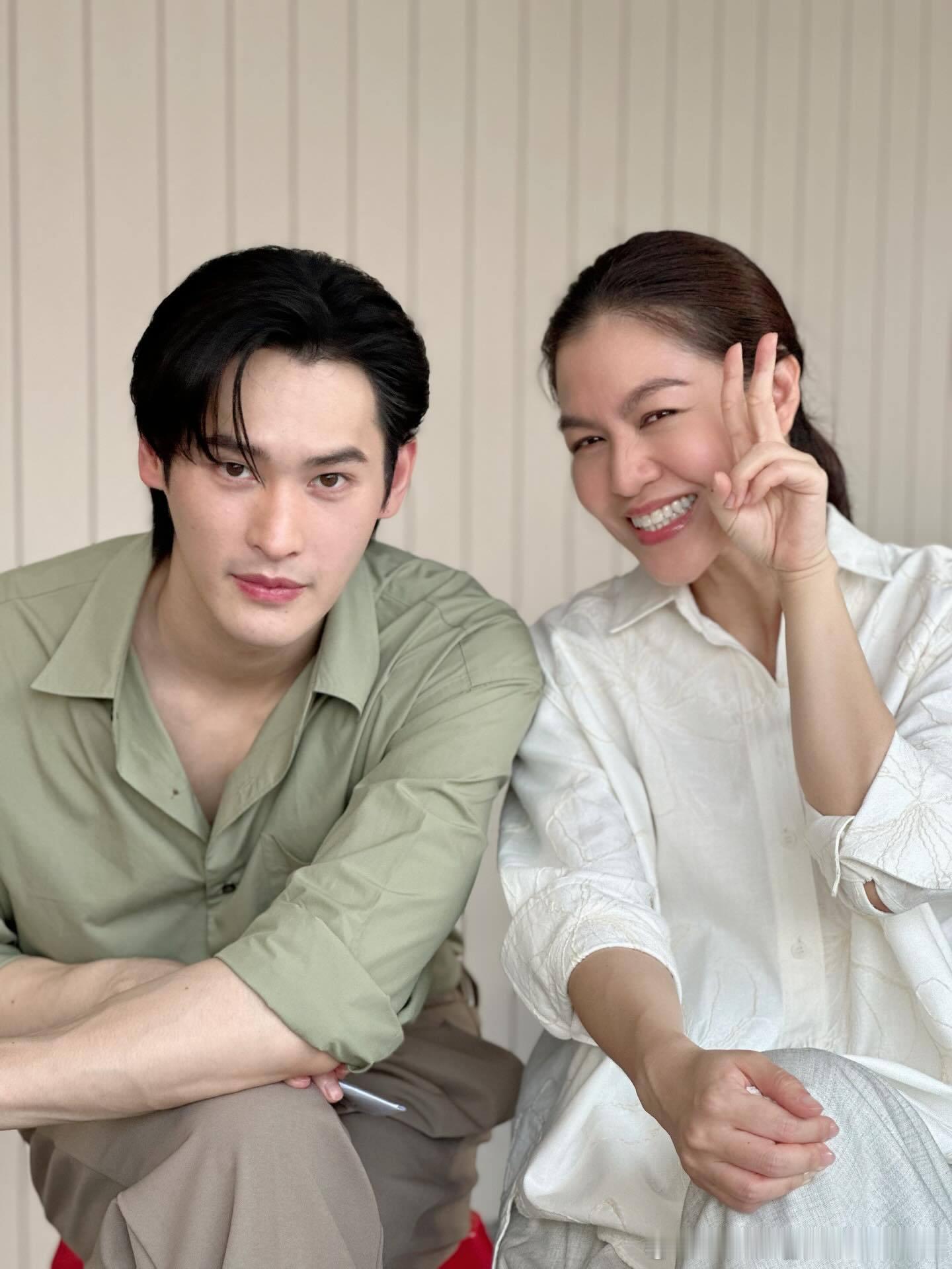 《谎言之下》🎬Q21（不确定）！假期结束马上回组的老叔！（其实不知道是不是存货