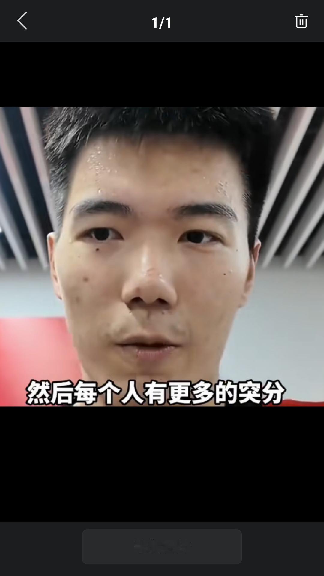 男篮热身赛首场比赛昨晚结束，中国男篮艰难战胜对手。再次回到国家队的焦博乔替补出战