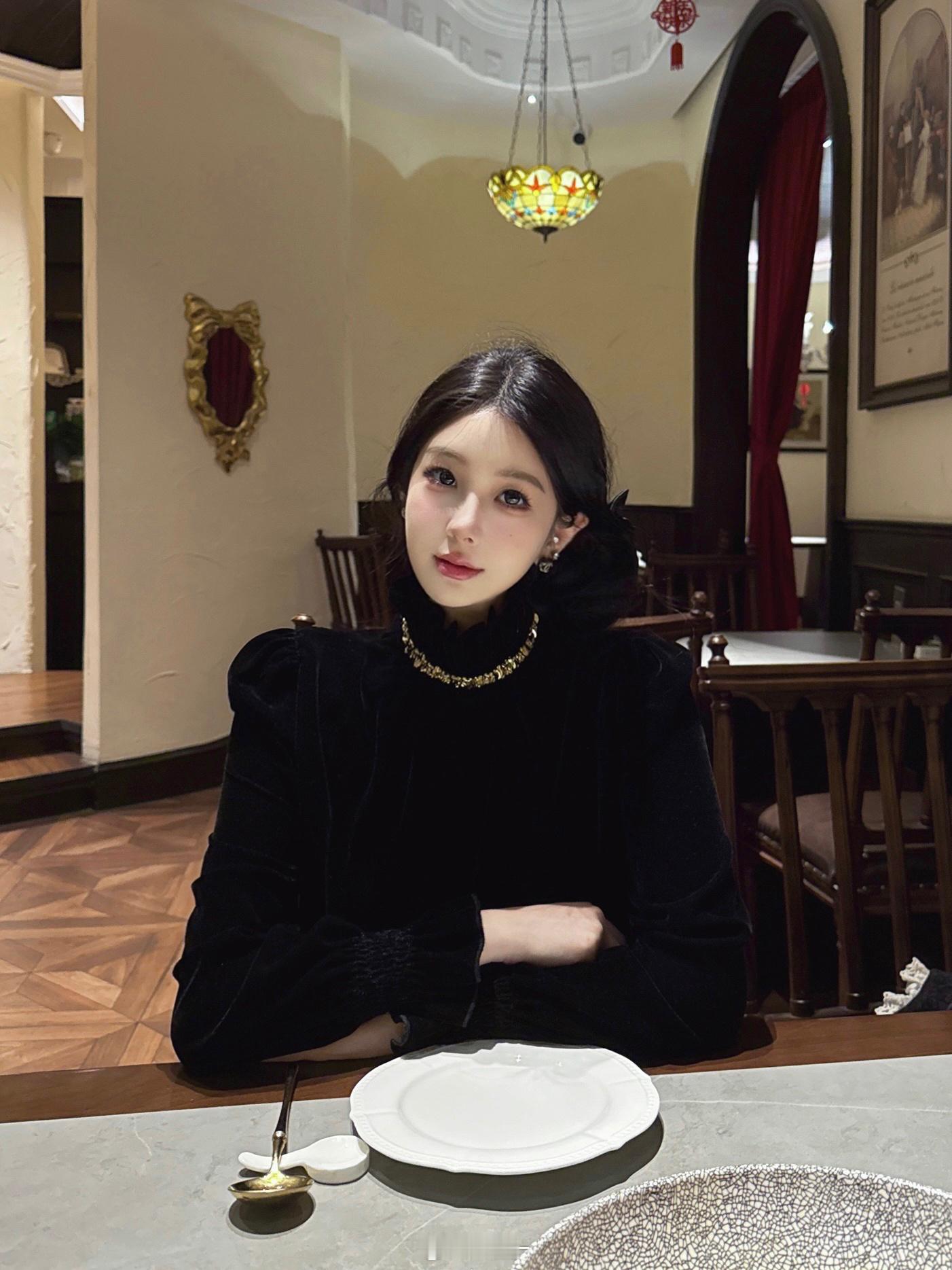 日记里的昨天ᥫᩣ 