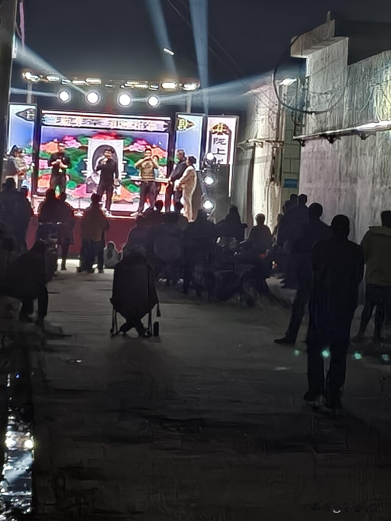 真人真事，2025年11月6日，事情发生在农村家庭，一位妇女跳河寻了短渐，生命走