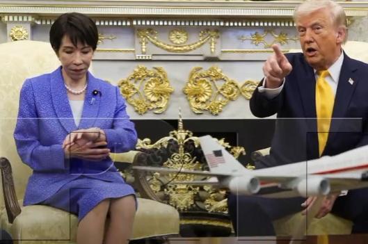 【特朗普G7峰会上惹高市早苗不快】
日前，日本媒体《日刊现代》引述法国记者在一档