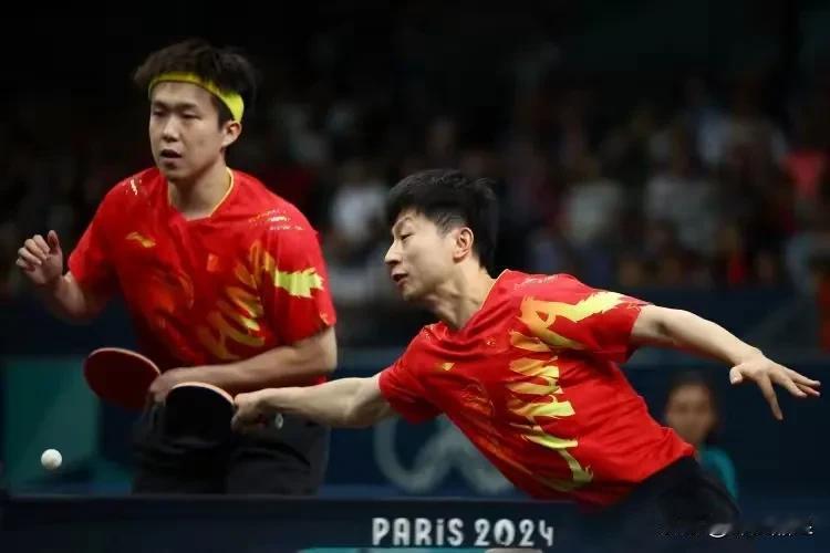 中国男乒今天傍晚以3-0战胜东道主法国，晋级奥运男团决赛。比分轻松，过程紧张！
