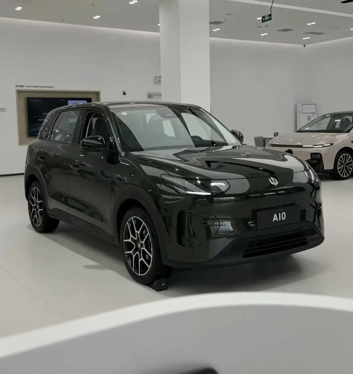 32026北京车展首发：零跑A10（10万内纯电智驾SUV）
 
起售价：6.5