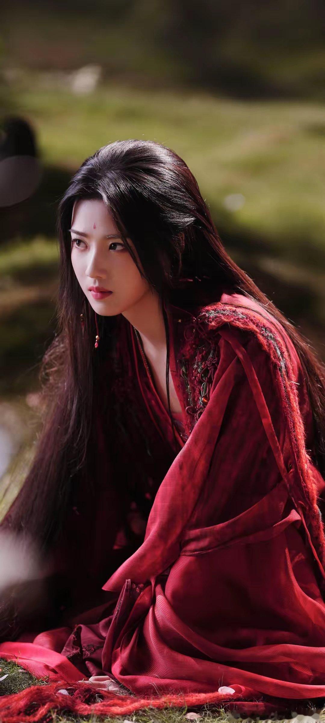 来自卢昱晓的红装🌹卢昱晓
