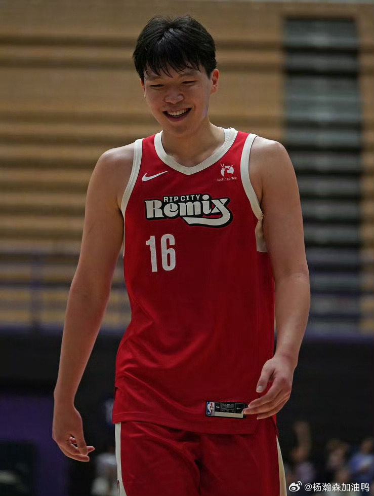 中国新星杨瀚森统治赛场，带领撕裂之城混音132-122击败山谷太阳！出战29分3