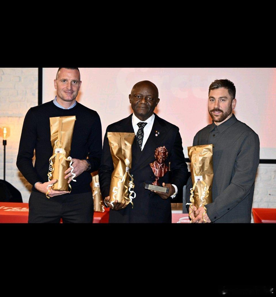 12月15日讯 据比利时媒体belganewsagency报道，拜仁主教练孔帕尼