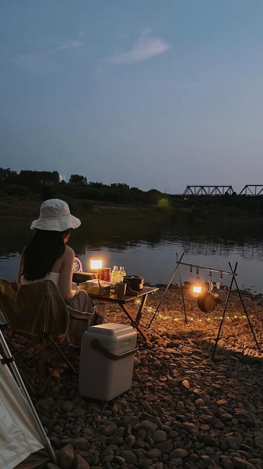 夏天一定要试试河畔露营⛺️