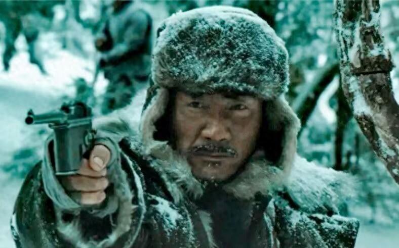 南方游击队坚持到底，而抗联余部却选择撤离东北，《归队》详细揭示了其中的真实原因吗