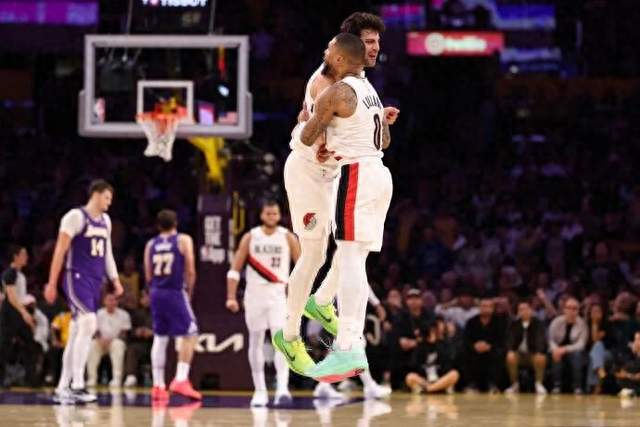NBA | 开拓者136比129战胜湖人收获三连胜，东契奇空砍41+9